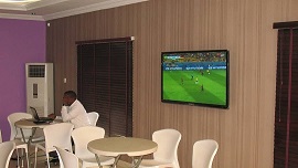 Womzy Hotel